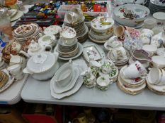 ROYAL ALBERT, MINTON AND OTHER TEA WARES, FRANCISCAN PLATES, WORCESTER EVESHAM PATTERN TUREEN AND