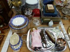 TWO OIL LAMPS, ELECTROPLATE TEA POTS, CUTLERY, BOOKS, KEYS, A DOLL AND A RIDGWAY PART DINNER