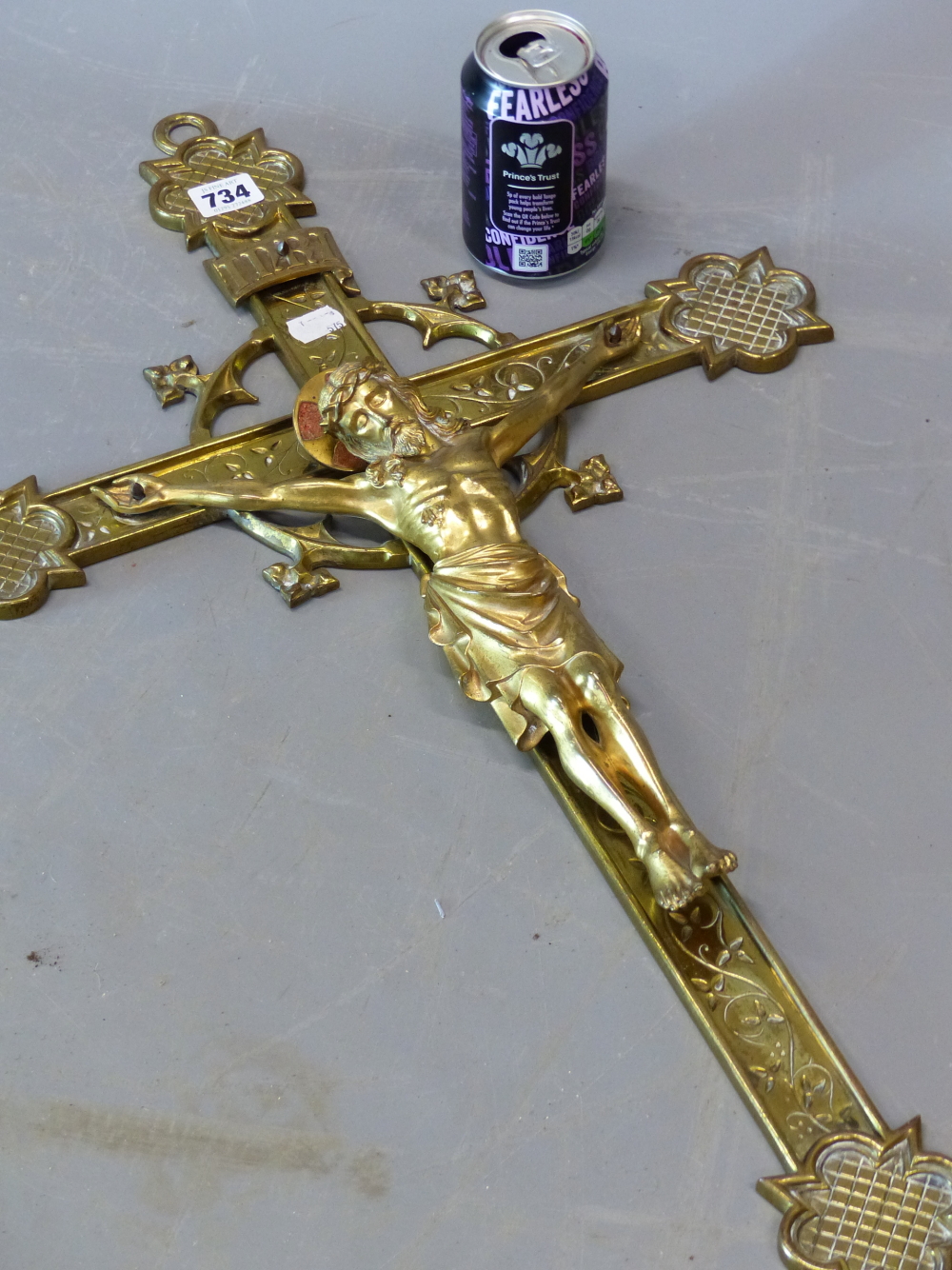 A LATE 19th C. GILT BRONZE CRUCIFIX, CHRISTS HALO PICKED OUT IN RED, THE END OF THE CROSS WITH - Image 2 of 5