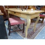 AN ANTIQUE FRENCH PINE HALL TABLE WITH SINGLE DRAWER ON SHAPED LEGS. H 80 X W 125 X D 71cms.