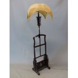 A CHINESE HARDWOOD CLOTHES STAND STANDARD LAMP. H 169cms.