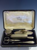 A CASED SET OF EIGHT SILVER TEA SPOONS, VARIOUS BRITISH ASSAY HALLS, 1959, 86Gms. TOGETHER WITH A