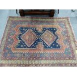 AN ANTIQUE PERSIAN AFSHAR RUG 178 x 130 cm