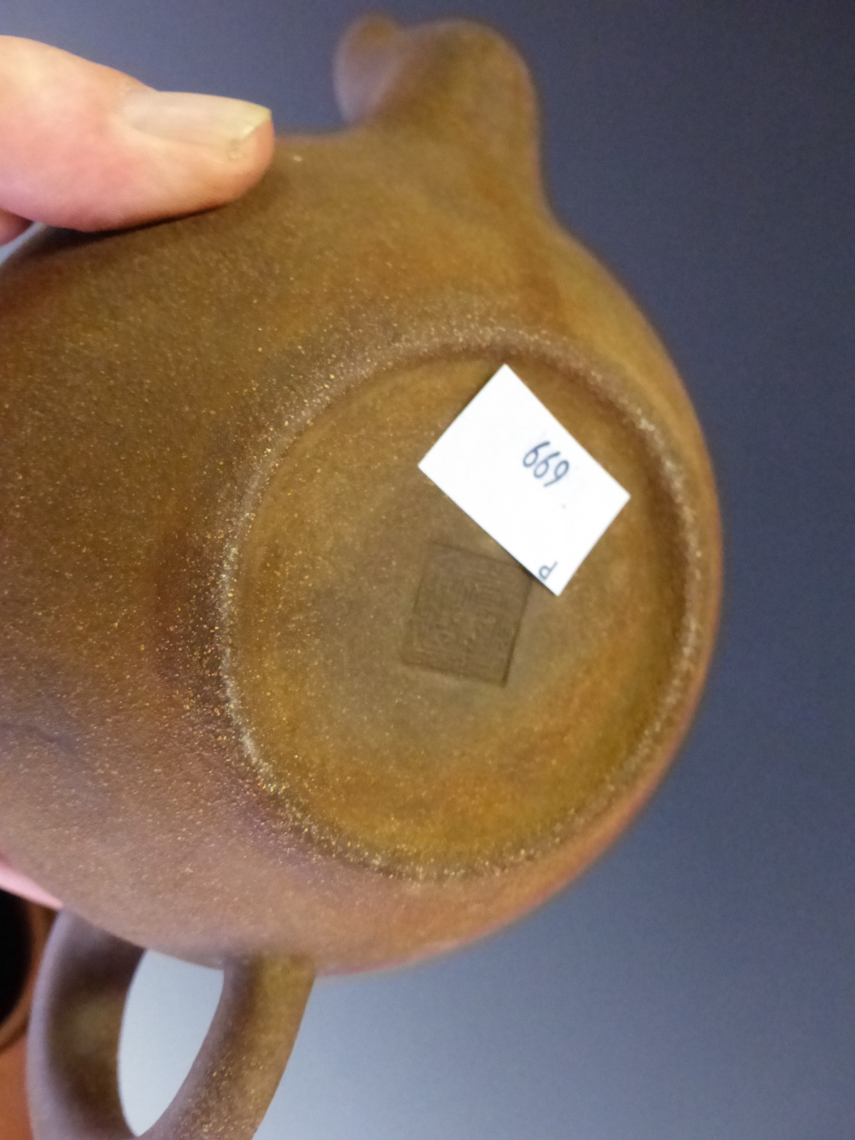 A CHINESE YIXING RED WARE TEA POT BEARING SEAL MARKS INSIDE THE COVER AND ON THE FOOT. Dia 15cms. - Image 7 of 15