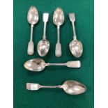 A SET OF SIX VICTORIAN FIDDLE PATTERN DESSERT SPOONS BY ROBERT WALLIS, LONDON 1849, EACH