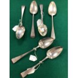 SIX GEORGE III OLD ENGLISH PATTERN TABLE SPOONS, LONDON VARIOUS DATES, TO INCLUDE A PAIR, LONDON