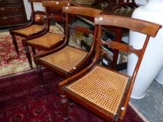 A SET OF FOUR EARLY 19th C. MARQUETRIED ROSEWOOD DINING CHAIRS, THE CURVED TOP RAILS AND CENTRAL