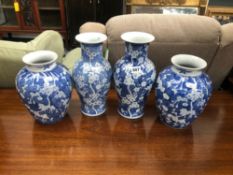 TWO PAIRS OF CHINESE BLUE AND WHITE VASES