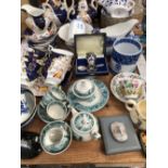 GAUDY WELSH TEA WARES, BLUE AND WHITE CERAMICS, A CASED ELECTROPLATE EGG CUP AND SPOON TOGETHER WITH