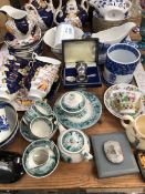 GAUDY WELSH TEA WARES, BLUE AND WHITE CERAMICS, A CASED ELECTROPLATE EGG CUP AND SPOON TOGETHER WITH