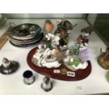 FIVE ANNE RICHMOND FOR DANBURY MINT MODELS OF BIRDS, COLLECTORS PLATES AND ELECTROPLATE