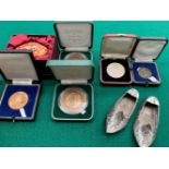 A QUANTITY OF VARIOUS SILVER AND PLATED CUTLERY, COINS, ETC.