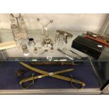 A CASED THREE PIECE SILVER CONDIMENT SET, TWO SILVER SPECTACLE CASES, ELECTROPLATE CUTLERY, DRESSING