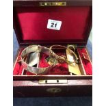 AN ANTIQUE 9ct GOLD HALLMARKED BANGLE DATED 1904 CHESTER, TOGETHER WITH A SMALL GOLD BRACELET,