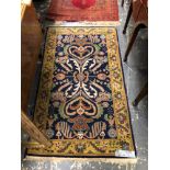 A PERSIAN TABRIZ RUG. 158 x 92cms