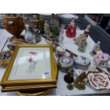 A QUANTITY OF VARIOUS DECORATIVE FIGURINES AND ORNAMENTS ETC