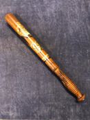 A VINTAGE TRUNCHEON WITH A VR CREST.