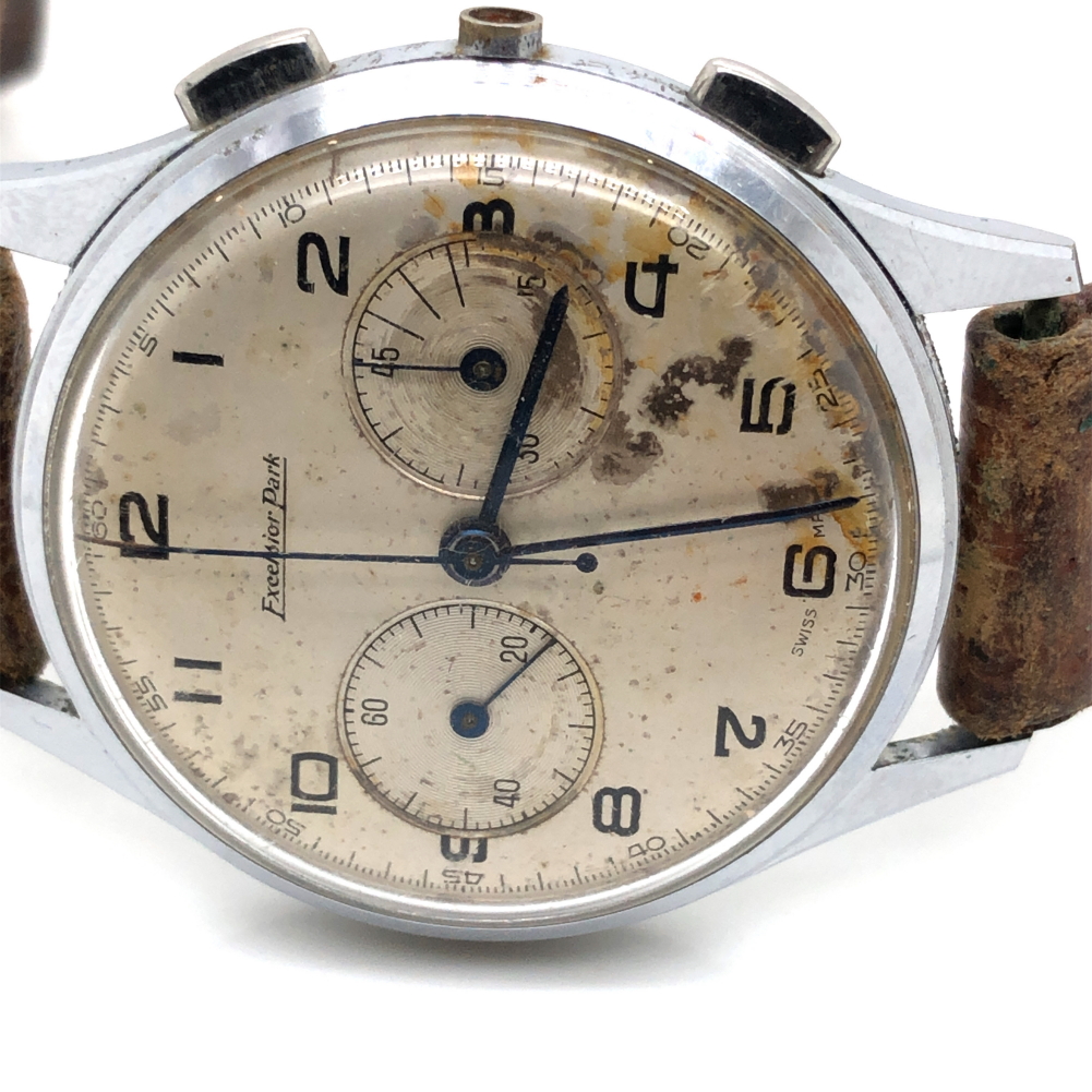 A VINTAGE GENTLEMANS EXCELSIOR PARK CHRONOGRAPH WRIST WATCH, TOGETHER WITH A VINTAGE LADIES WRIST - Image 8 of 9