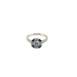 A PLATINUM HALLMARKED DIAMOND AND SAPPHIRE ART DECO STYLE RING. APPROX DIAMOND DIAMETER 6.2mm.