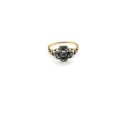 AN ANTIQUE GEORGIAN DIAMOND CRUCIFORM RING. THE SETTING IN SILVER WITH A 15ct GOLD SHANK. THE