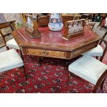 AN IMPRESSIVE 19TH CENTURY ARTS AND CRAFTS MAHOGANY OCTAGONAL LIBRARY CENTRE TABLE, THE RED LEATHE
