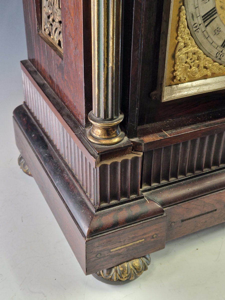 A 19th C. BRASS INLAID ROSEWOOD BRACKET CLOCK, THE MOVEMENT STRIKING ON A COILED ROD AND CHIMING - Image 4 of 17