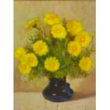 PAVICHI (ITALIAN 20th C), ARR. A GLASS VASE OF YELLOW FLOWERS, OIL ON CARD, SIGNED LOWER RIGHT AND
