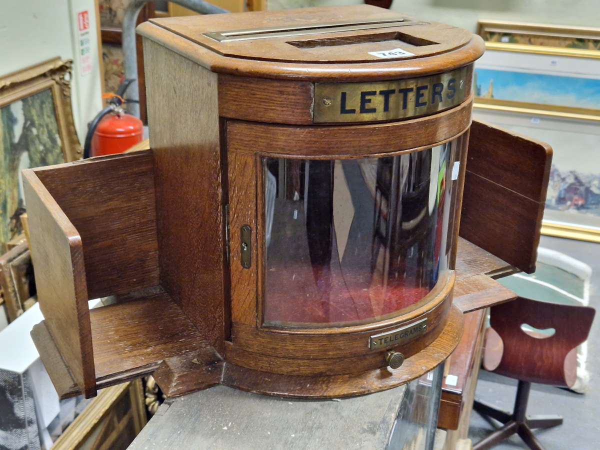 AN OAK COUNTRY HOUSE LETTER BOX, THE BOW FRONT GLAZED DOOR FLANKED BY POCKET SHELVES, DRAWER BELOW - Image 2 of 4