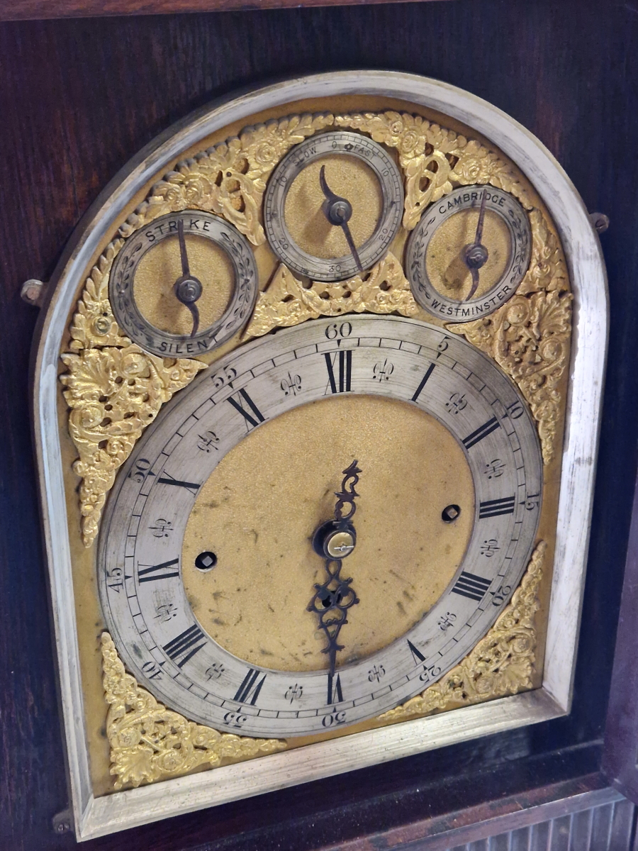 A 19th C. BRASS INLAID ROSEWOOD BRACKET CLOCK, THE MOVEMENT STRIKING ON A COILED ROD AND CHIMING - Image 3 of 17