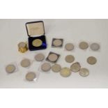 Quantity of British commemorative 20th century 5 shilling coin pieces