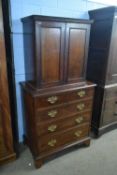 Georgian mahogany chest of two short over three long drawers raised on bracket feet, fitted with