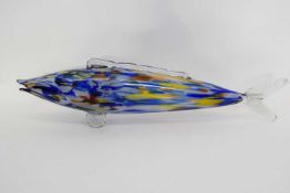 Large Murano style glass fish with mottled coloured glass raised on two fins