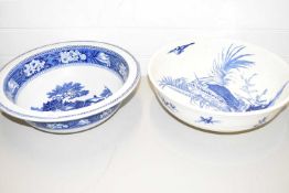 WEDGWOOD FALLOW DEER PATTERN WASH BOWL TOGETHER WITH A FURTHER BLUE AND WHITE WASH BOWL