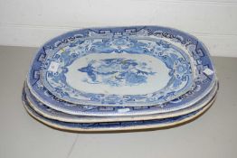 MIXED LOT: FOUR VARIOUS VICTORIAN WILLOW PATTERN AND IRONSTONE MEAT PLATES (A/F)