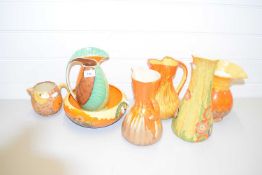 MIXED LOT VARIOUS ART DECO STYLE JUGS TO INCLUDE WADE HEATH AND OTHERS PLUS A FURTHER SIMILAR BOWL