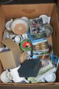 BOX CONTAINING KITCHEN COASTERS AND CERAMICS