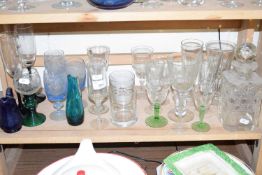 ASSORTED GLASS WARES TO INCLUDE VARIOUS WINES, SQUARE SPIRIT DECANTER, VASES ETC