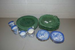 QUANTITY OF COPELAND WILLOW PATTERN COFFEE CANS AND SAUCERS AND A QUANTITY OF LEAF DECORATED PLATES