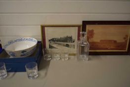 MIXED LOT OF COLLECTIBLE ITEMS RELATING TO THE LONDON HOSPITAL TO INCLUDE A ROYAL WORCESTER