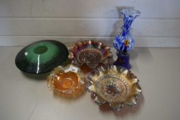 MIXED LOT THREE CARNIVAL GLASS DISHES, ART GLASS BOWL, BELL AND A VASE