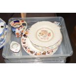 BOX OF MIXED CERAMICS TO INCLUDE MASONS IRONSTONE JUG, VARIOUS DECORATED PLATES ETC