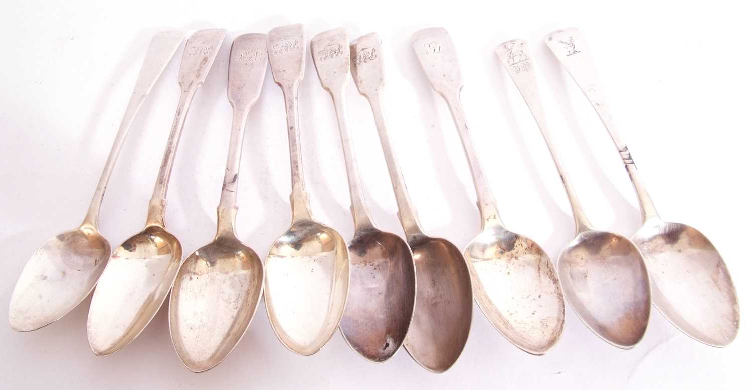 Mixed Lot: five Georgian Fiddle pattern dessert spoons, three Georgian Old English dessert spoons - Image 3 of 5