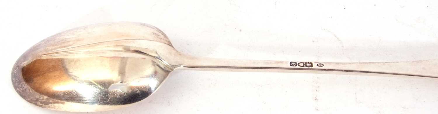 Edward VII silver basting spoon, Hanoverian rat-tail pattern, London 1900, 30cm long, 160gms - Image 3 of 3