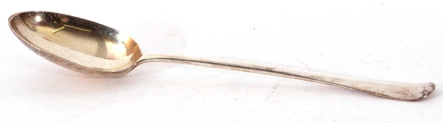 Edward VII silver basting spoon, Hanoverian rat-tail pattern, London 1900, 30cm long, 160gms - Image 2 of 3
