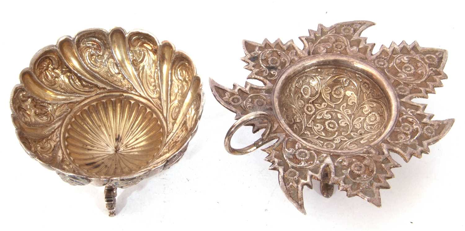 Mixed Lot: Victorian silver embossed bowl, scroll and fluted wrythen design, supported on three - Image 2 of 5