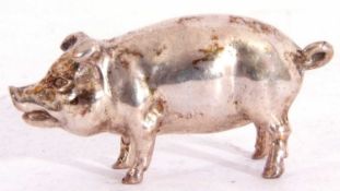 Elizabeth II solid silver pig, London 1978, Edward Barnard & Sons Ltd, 35gms