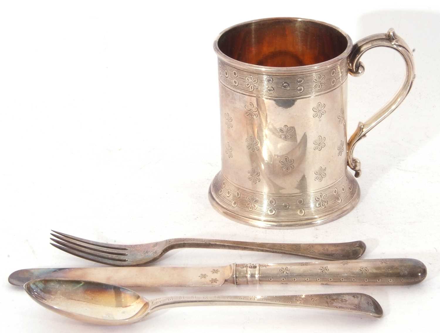 Cased Victorian silver four-piece christening set comprising a mug, makers mark John Samuel Hunt, - Image 5 of 12