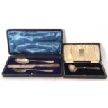 Mixed Lot: cased George V three piece christening set of knife, fork and spoon, in Hanoverian