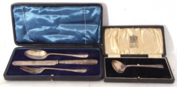 Mixed Lot: cased George V three piece christening set of knife, fork and spoon, in Hanoverian