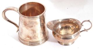 Mixed Lot: George V small silver tankard of tapering cylindrical form, reeded borders and scroll